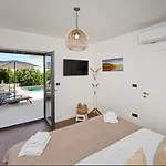 Mila * Tar-Vabriga